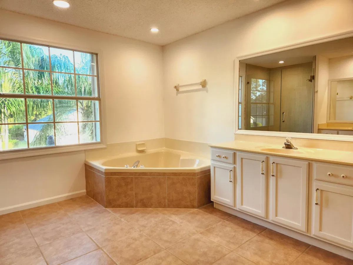  Residence photo 22