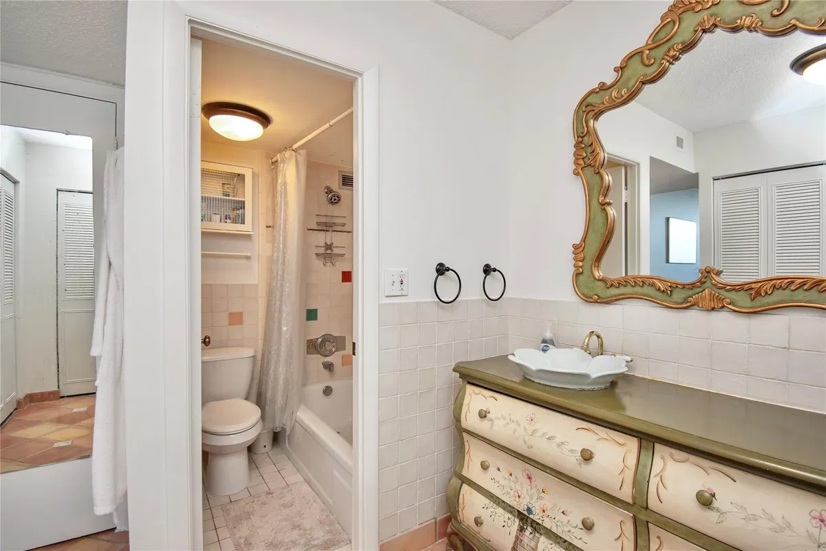 South Palm Beach Unit 303 photo 16