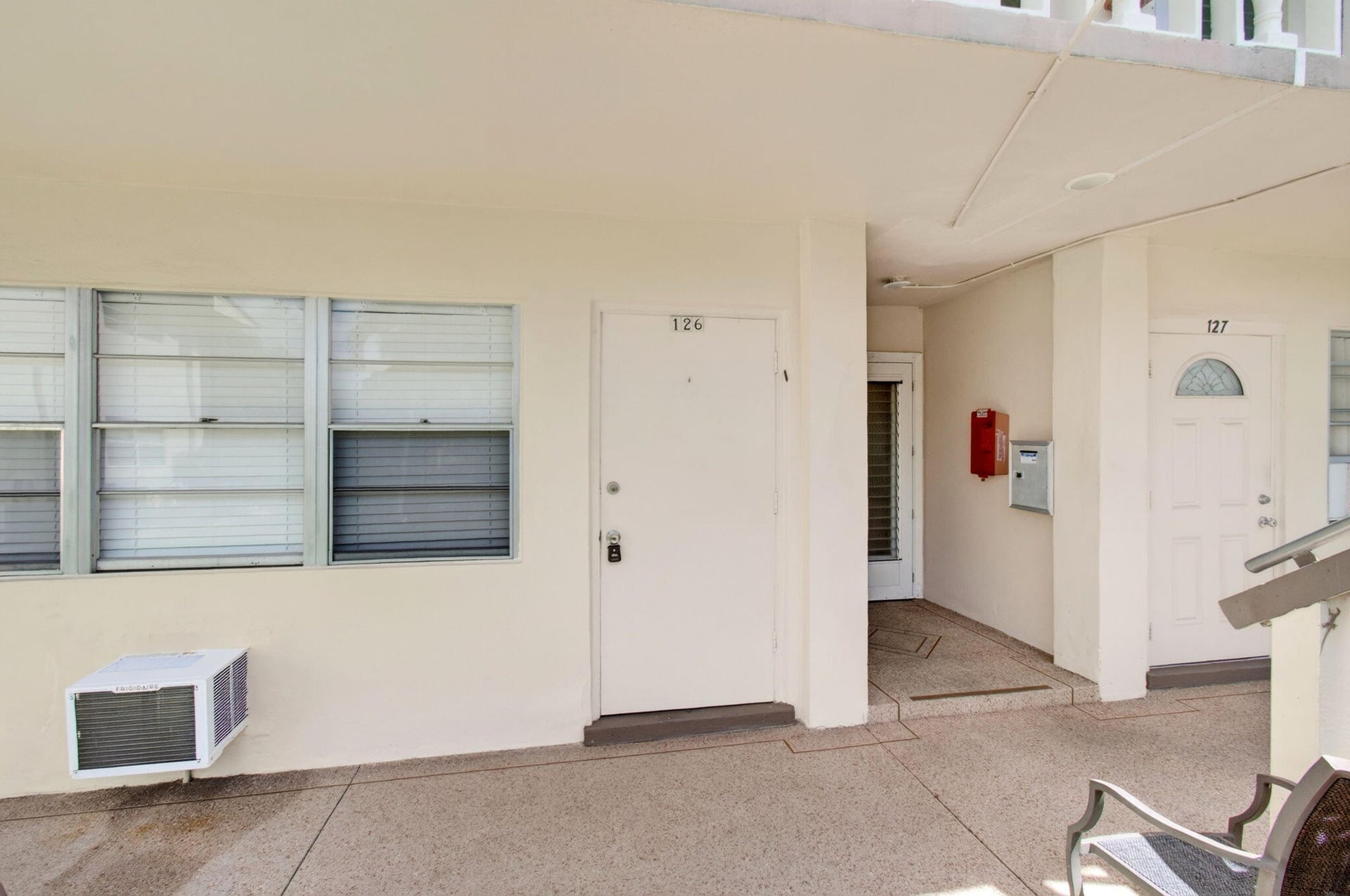 Residence photo 4
