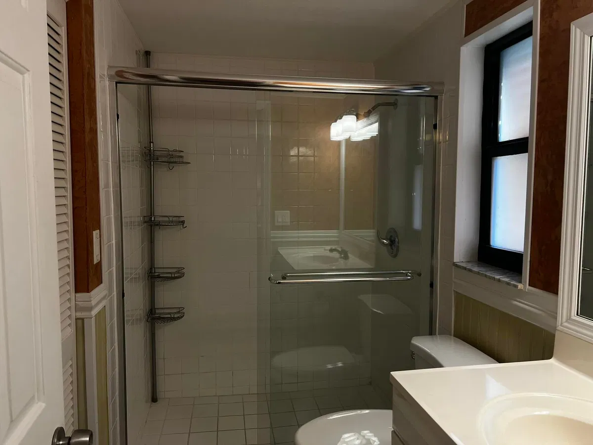 Unit A208 photo 10