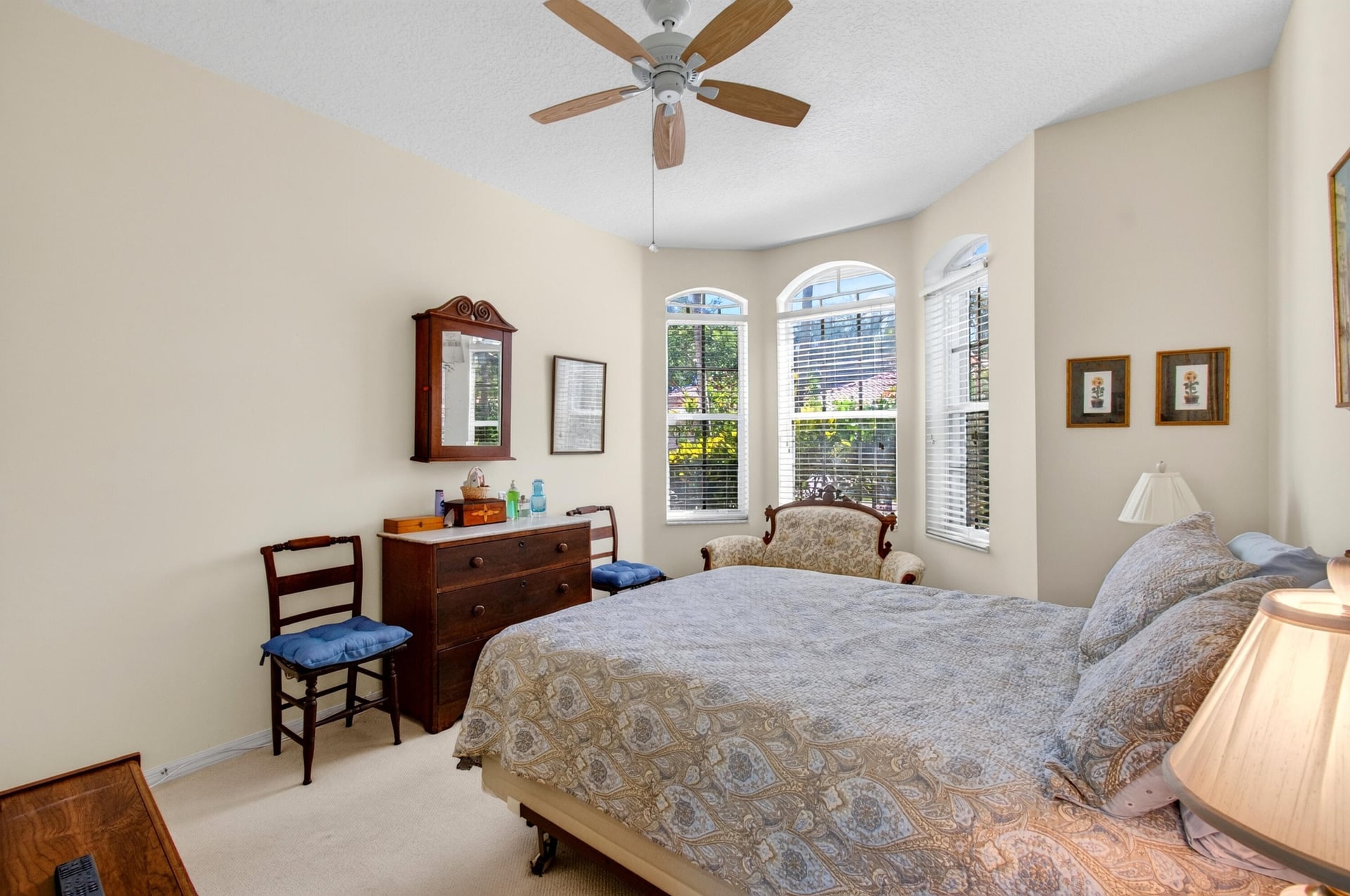 Residence photo 49