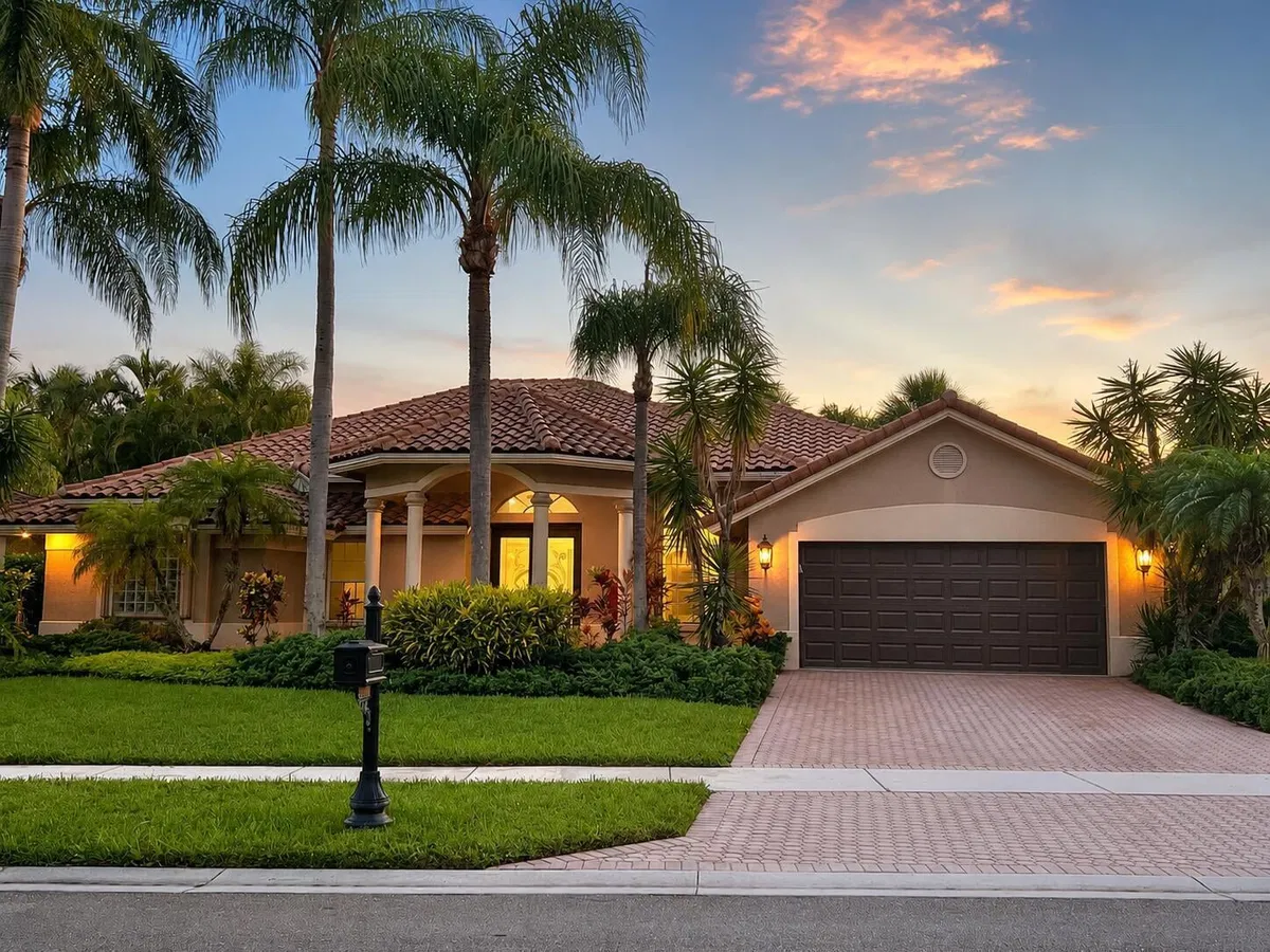 Boca Isles Residence