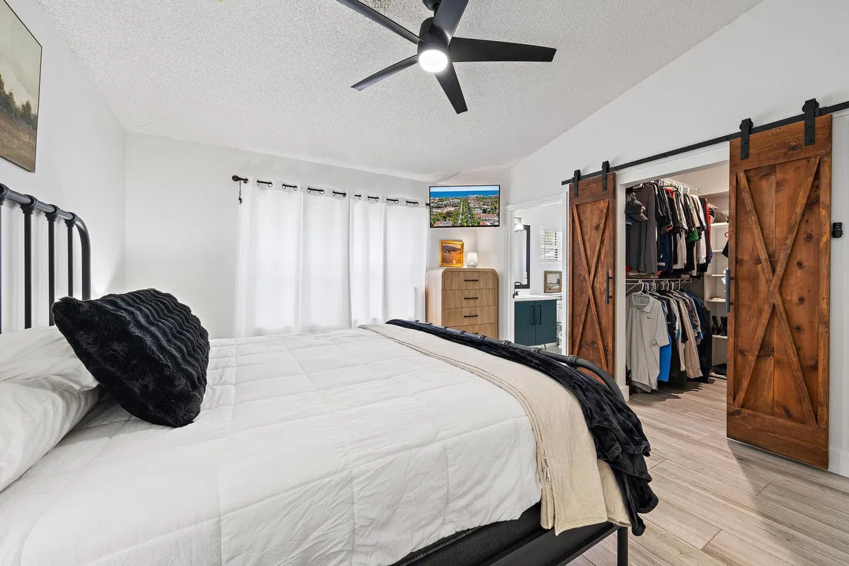  Residence photo 13