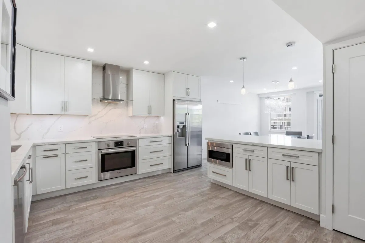 South Palm Beach Unit 2020 photo 7