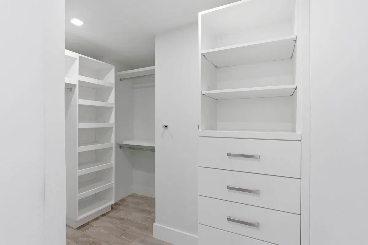 South Palm Beach Unit 2020 photo 25