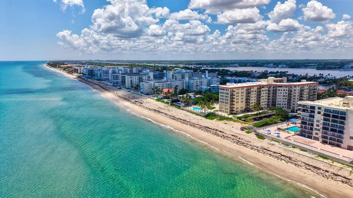 South Palm Beach Unit 2020 photo 49