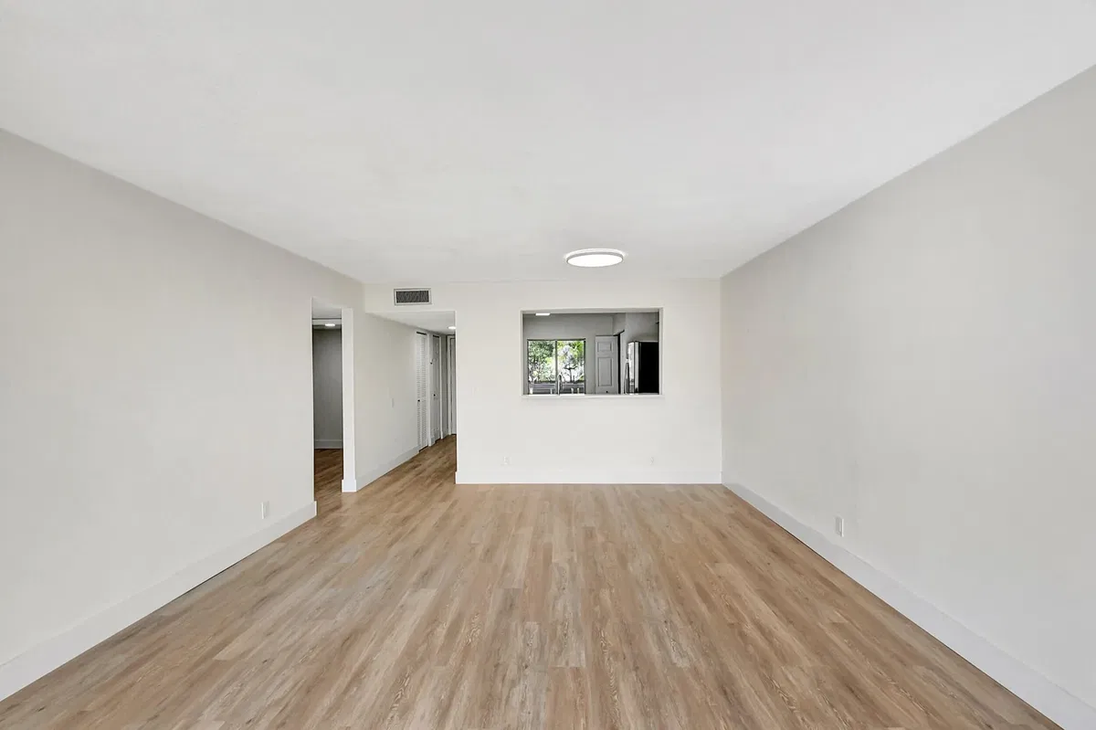  Unit 204 photo 13