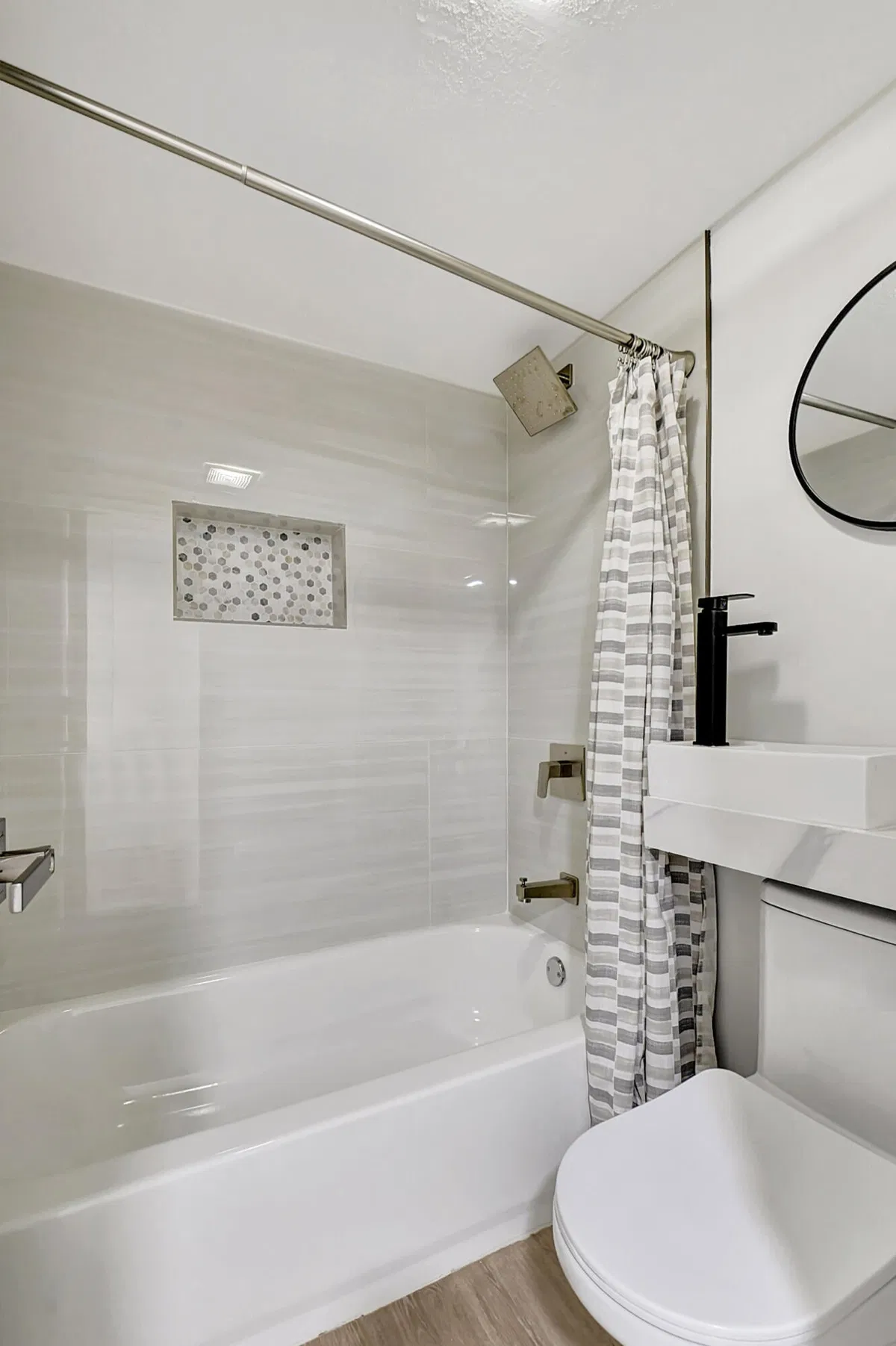  Unit 204 photo 28