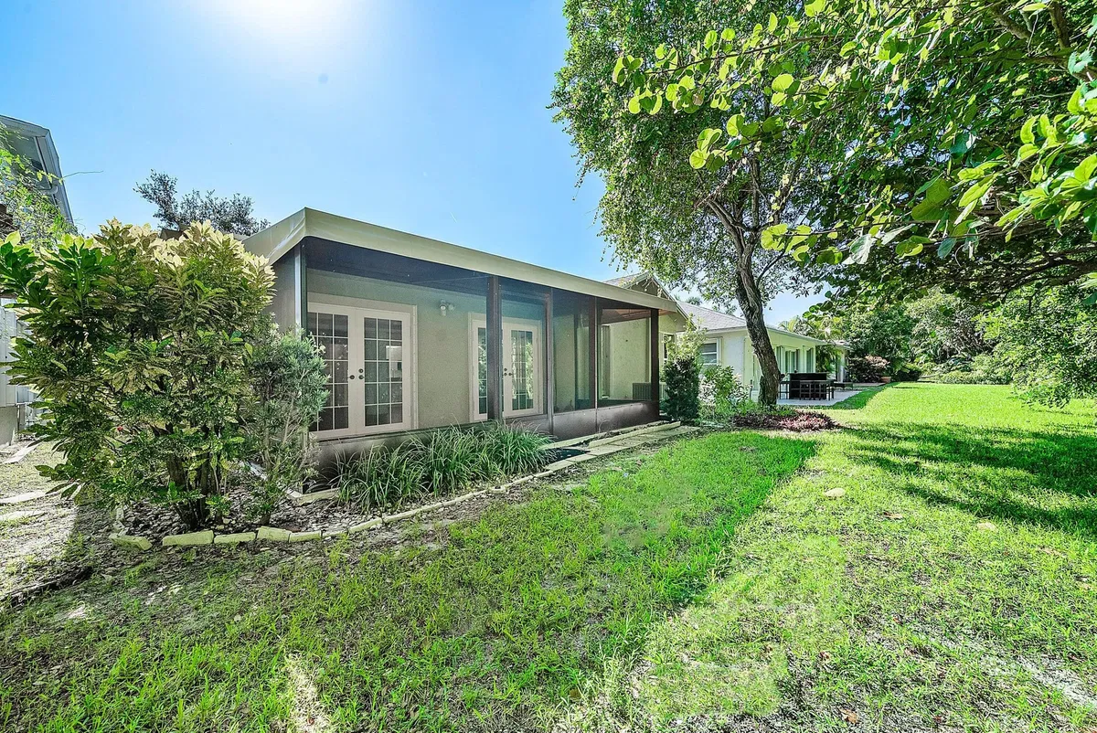 Residence photo 28