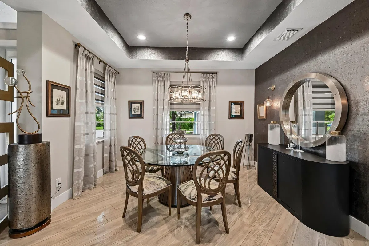 Willoughby Golf Club Residence photo 13