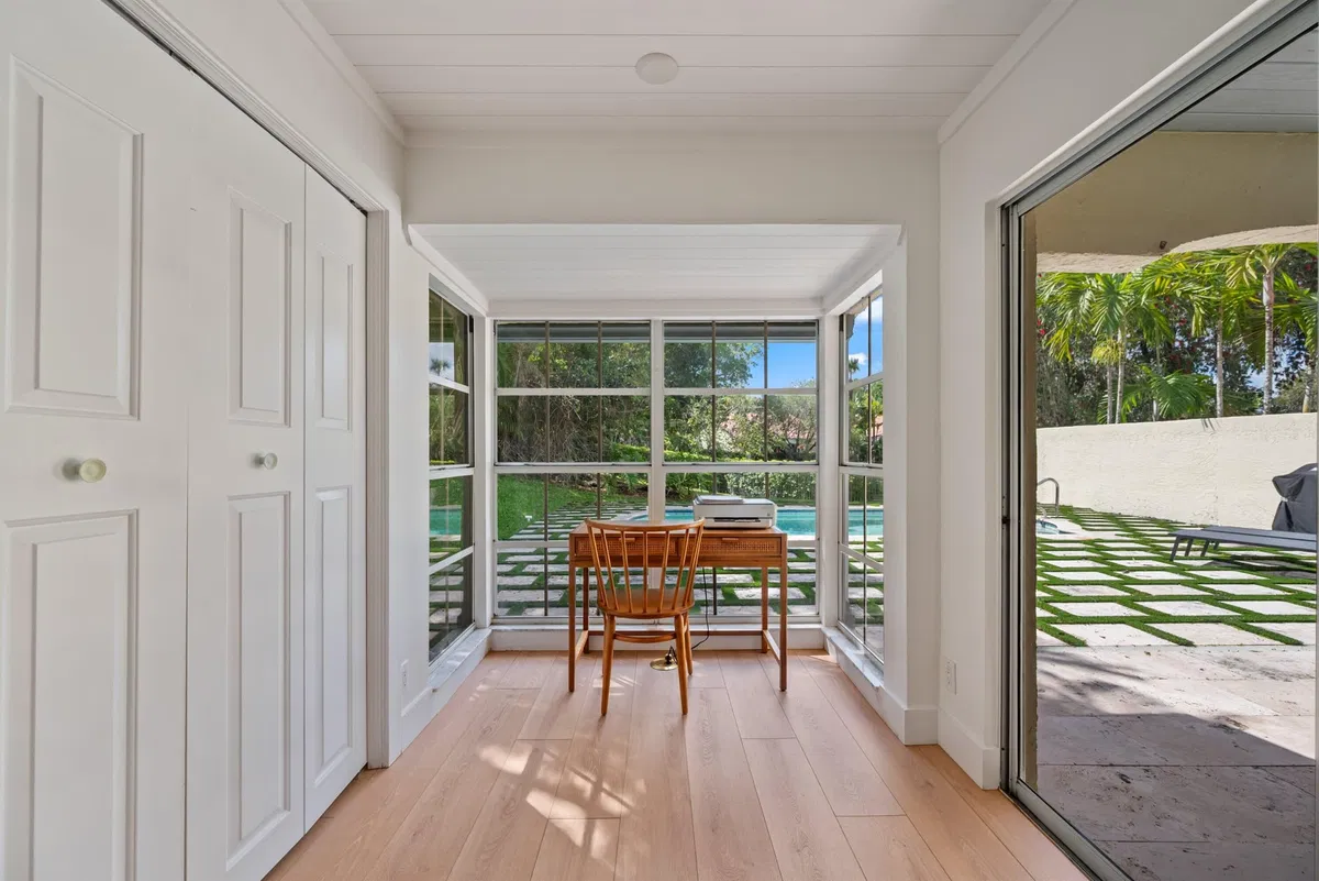  Residence photo 7