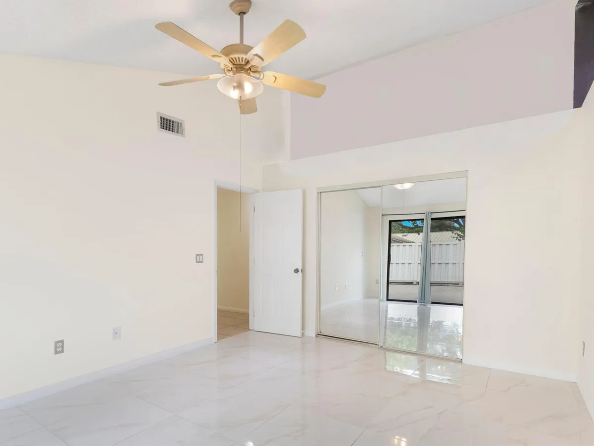 Old Palm Golf Club Residence photo 10