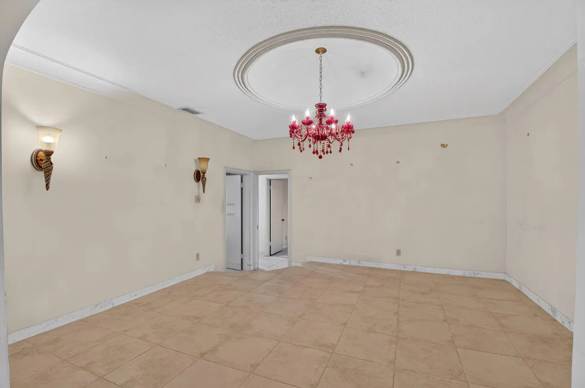 Residence photo 7