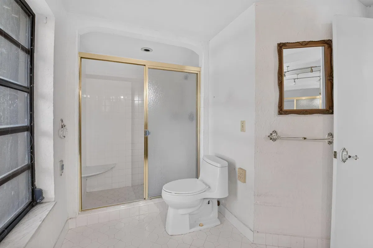 Residence photo 28