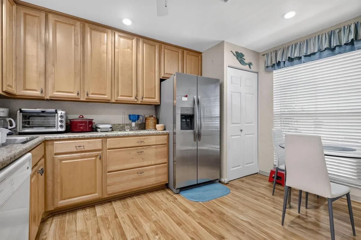 Residence photo 7