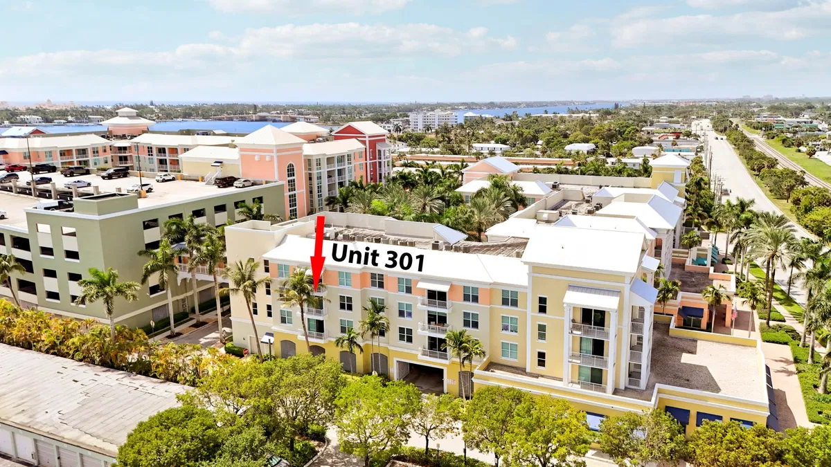 Unit 301 photo 16