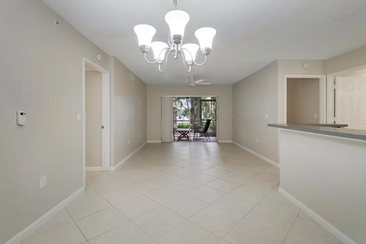  Unit 1106 photo 7