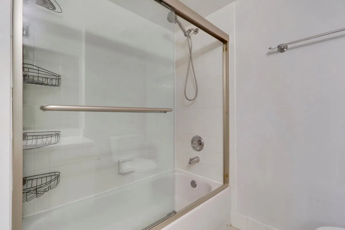  Unit 1106 photo 28