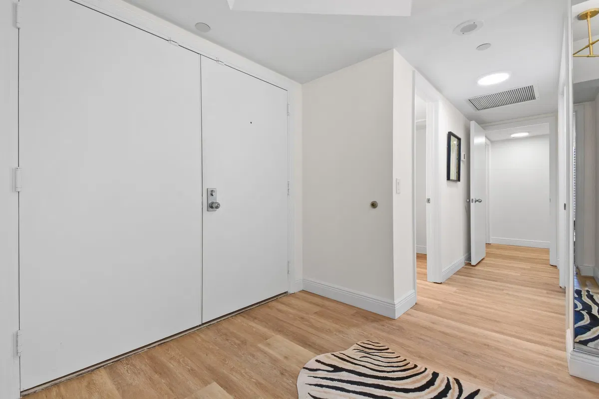 Jonathan's Landing Jupiter FL Unit 302 photo 13