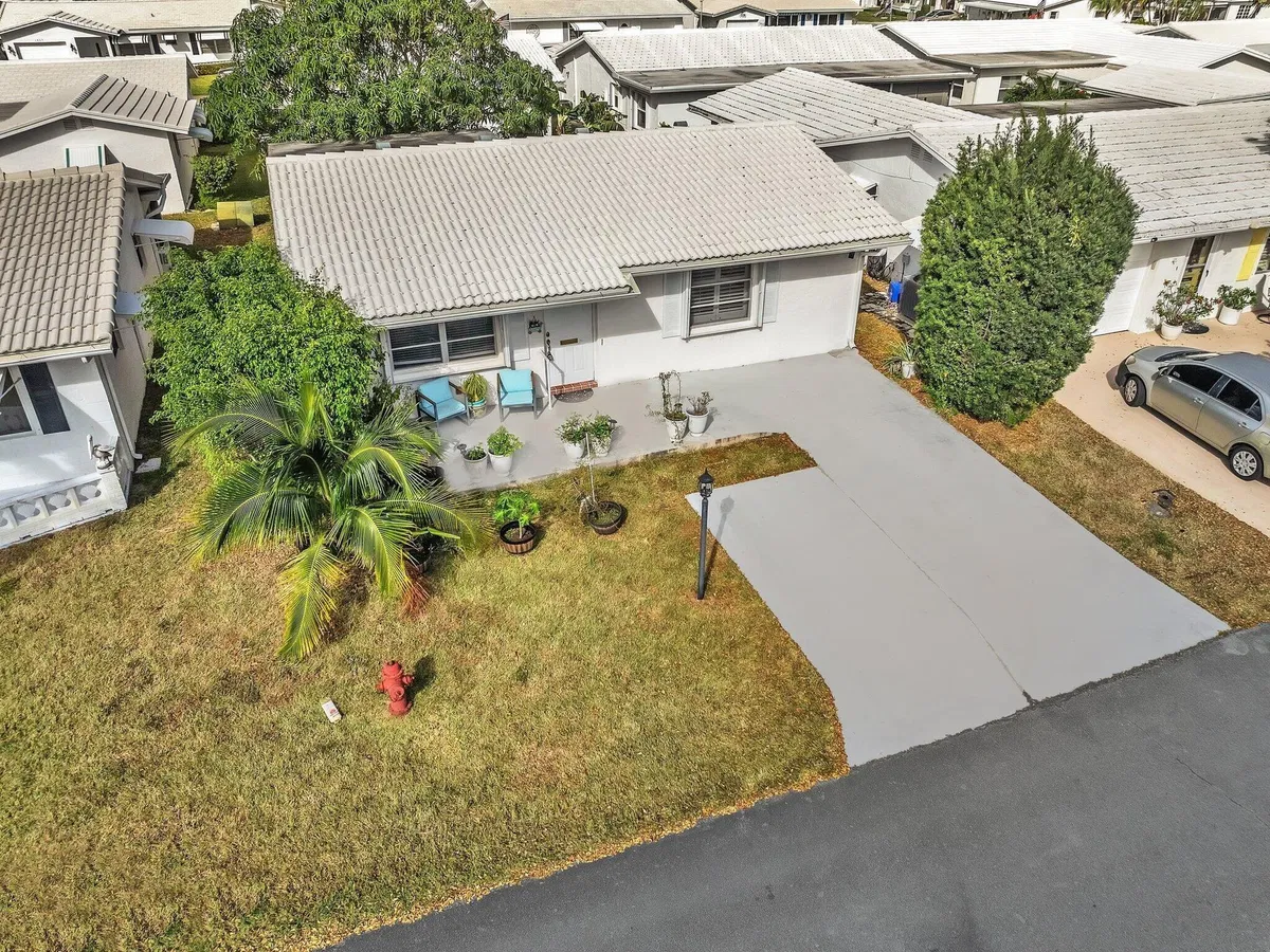 Residence photo 52