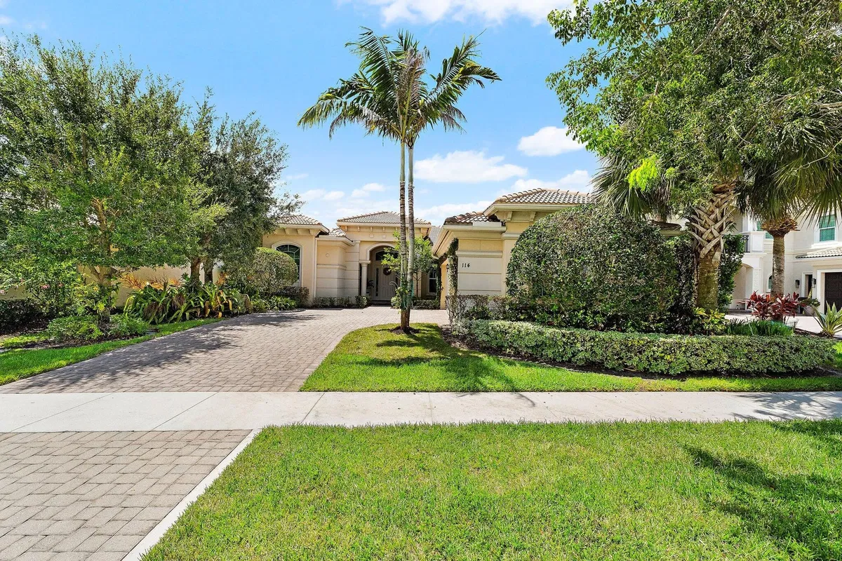 Jupiter Country Club Residence