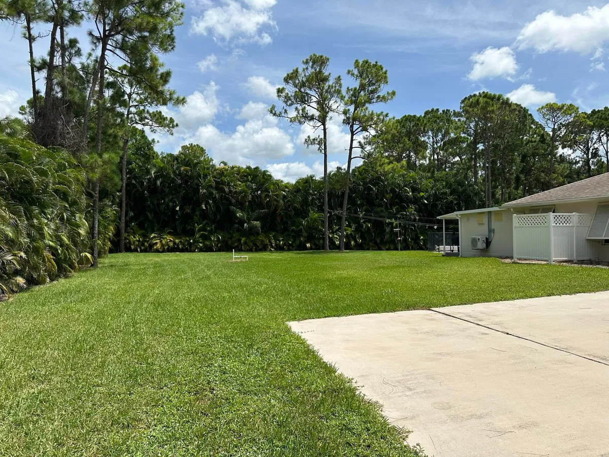 Residence photo 10