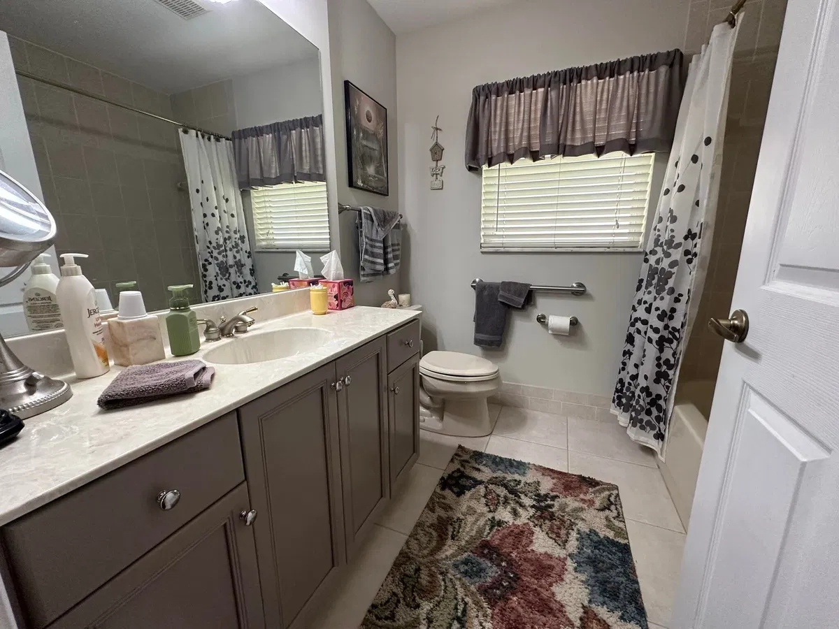 Residence photo 31