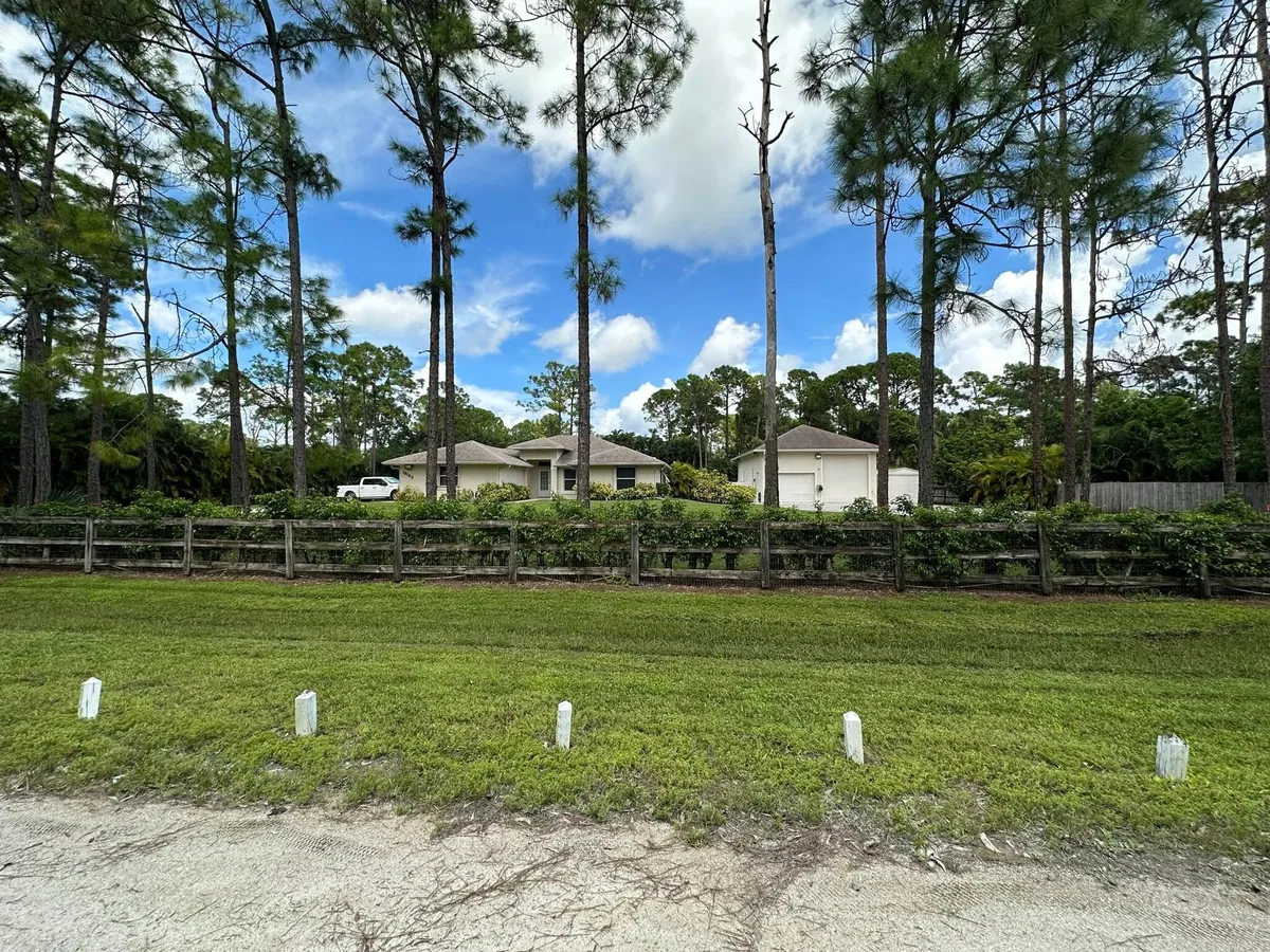 Residence photo 49