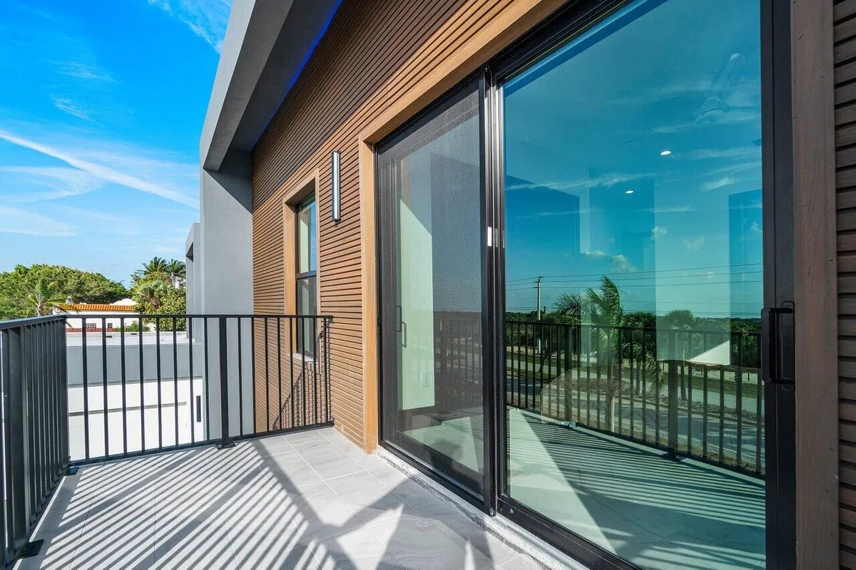  Residence photo 28