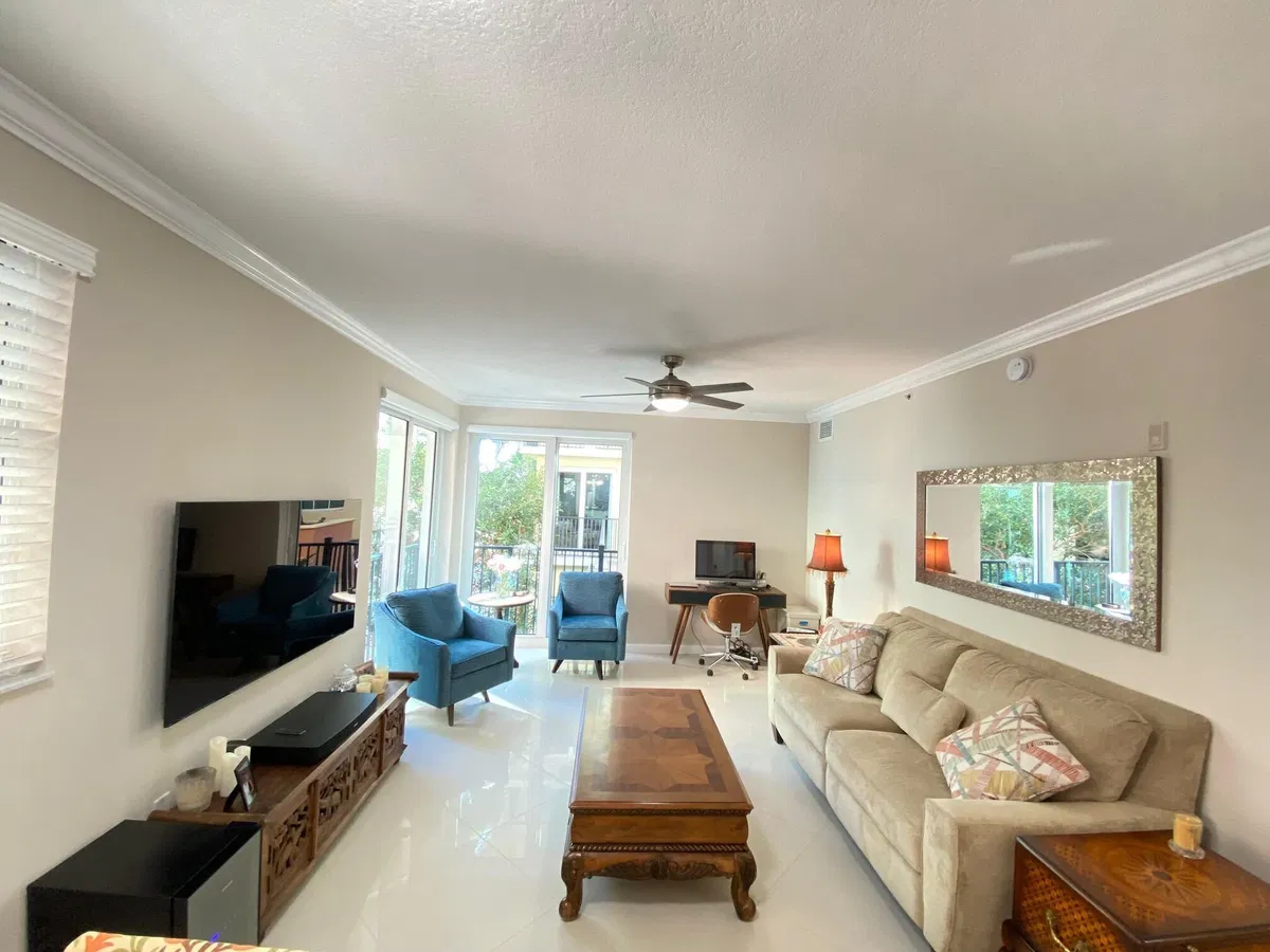 The Astor Unit 202 photo 10