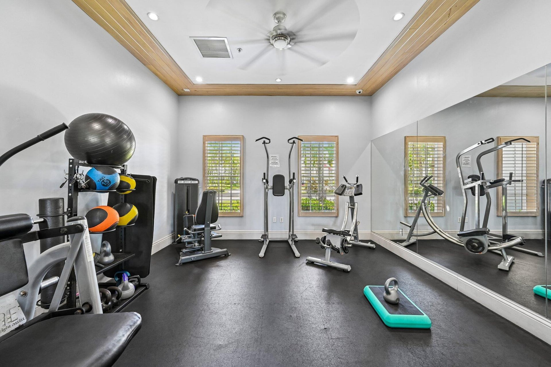 Residence photo 61