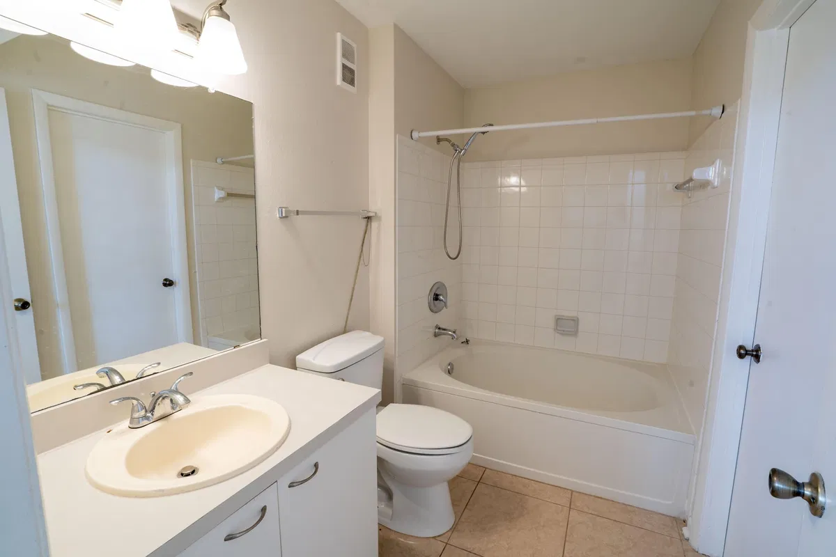  Unit 1709 photo 10