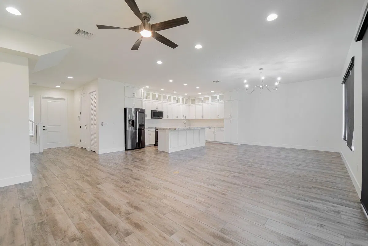 Residence photo 22