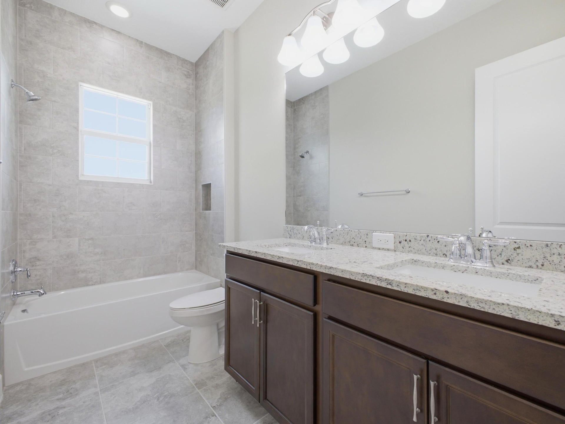 Residence photo 19