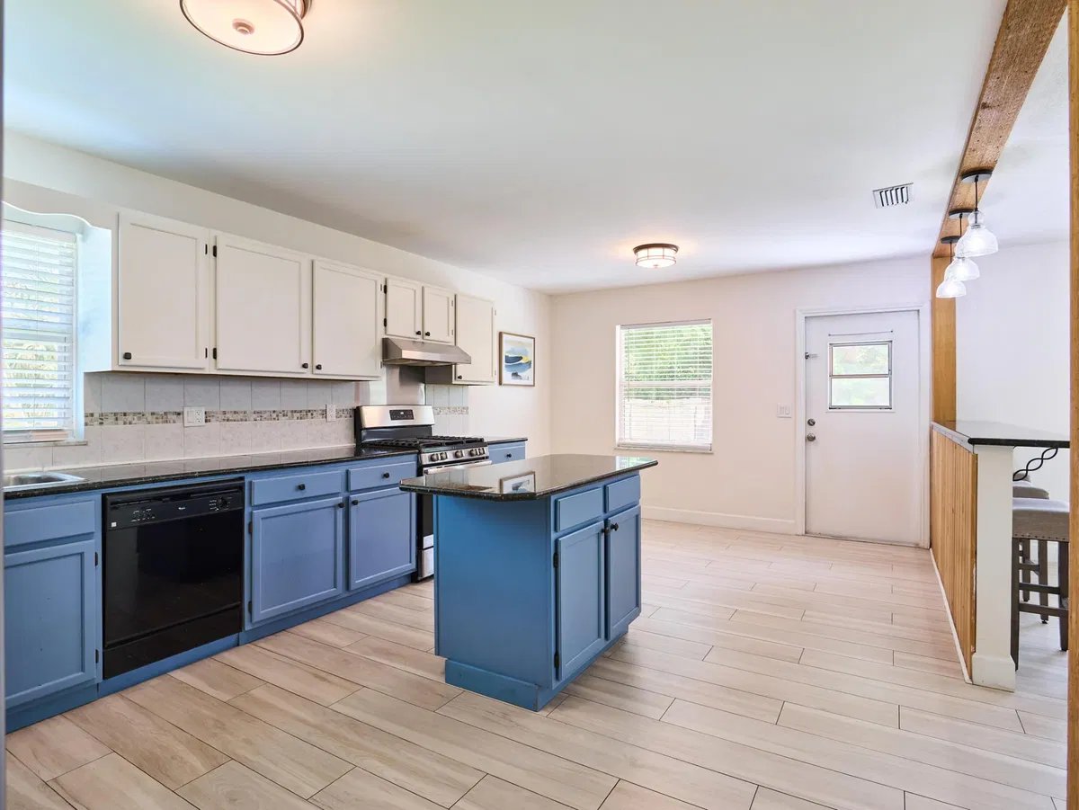 Residence photo 10