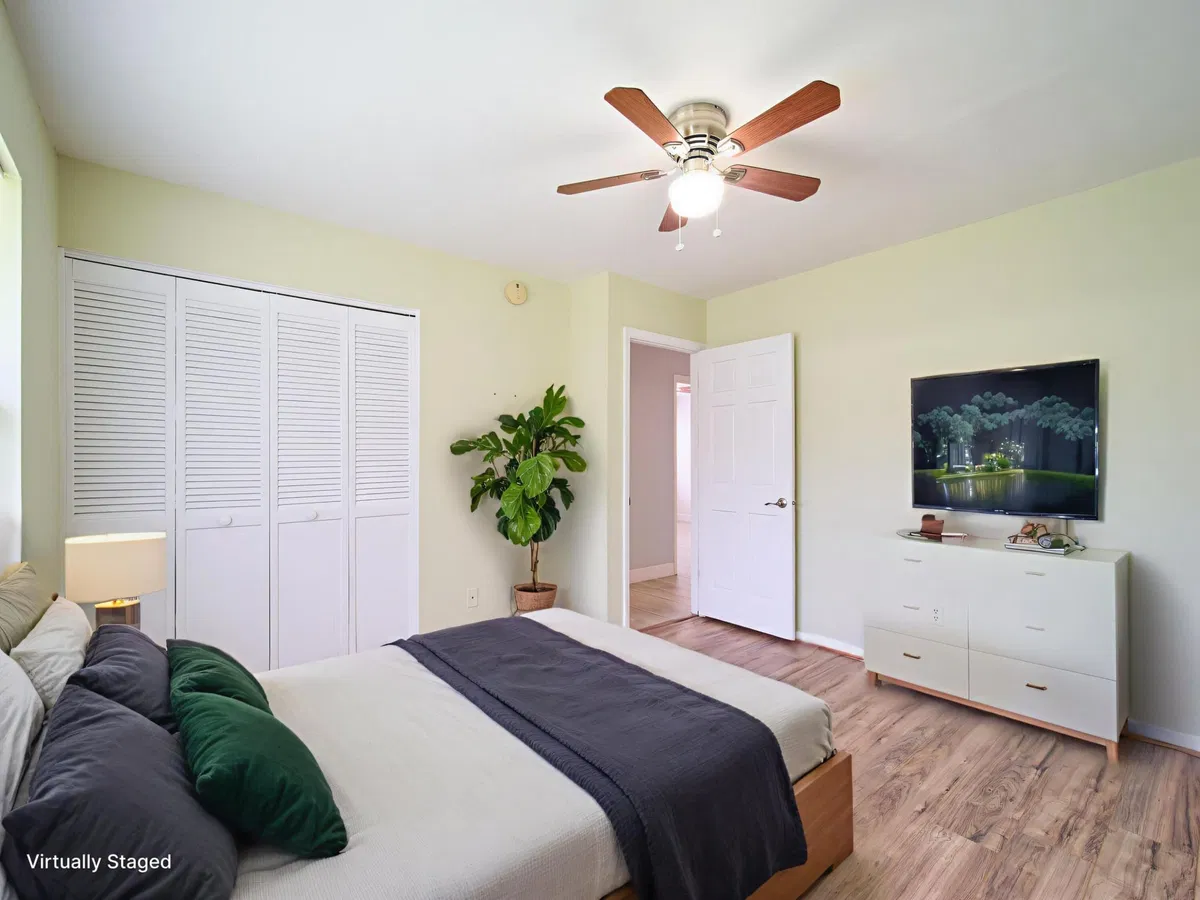 Residence photo 19