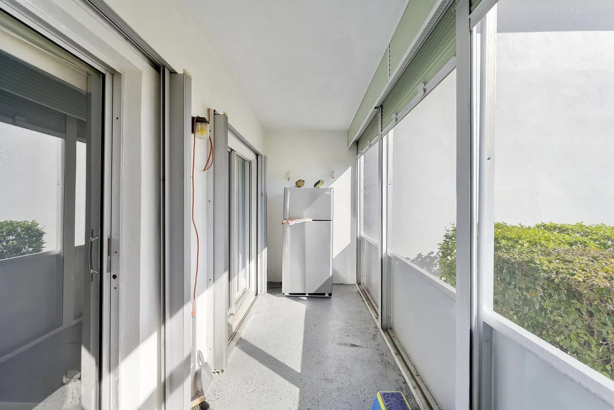 Unit 102 photo 13