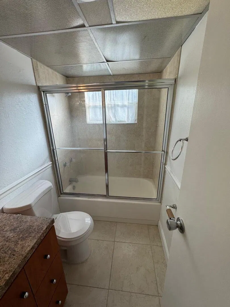 Residence photo 16