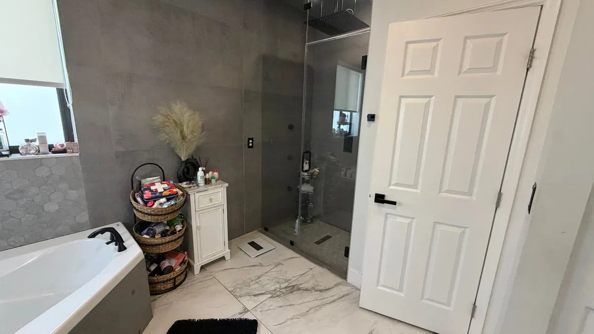  Residence photo 16