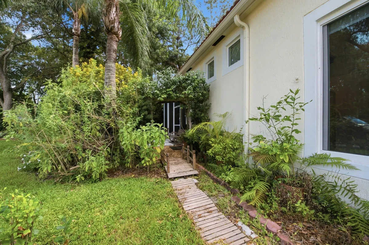 Boca Lago Country Club Homes Residence photo 40