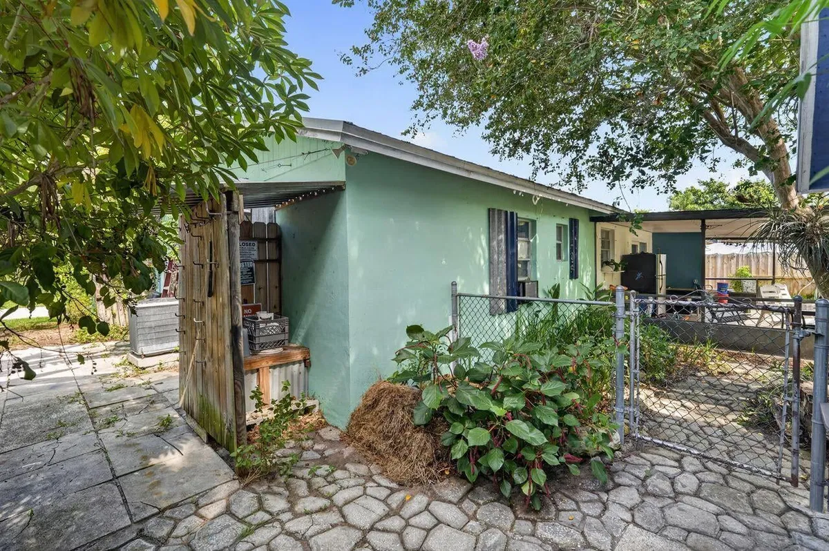 Jupiter River Estates Residence photo 40