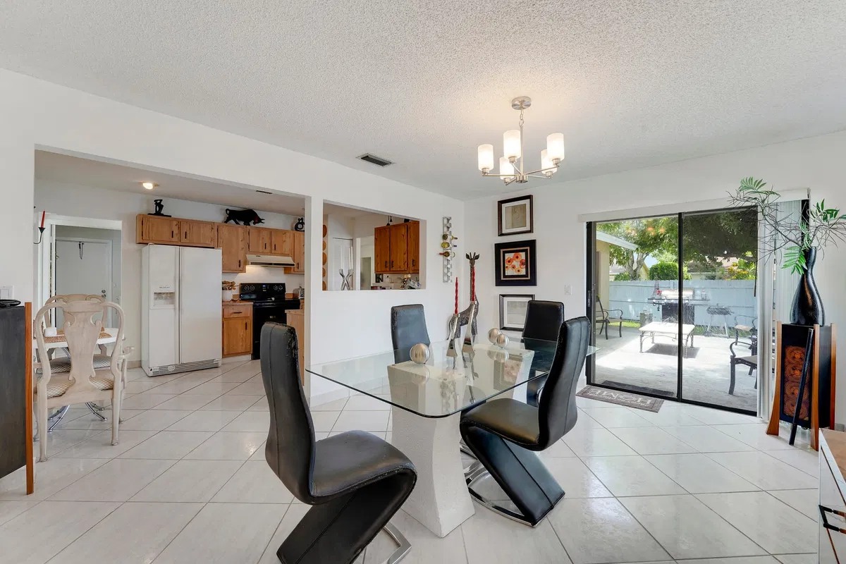 Residence photo 13