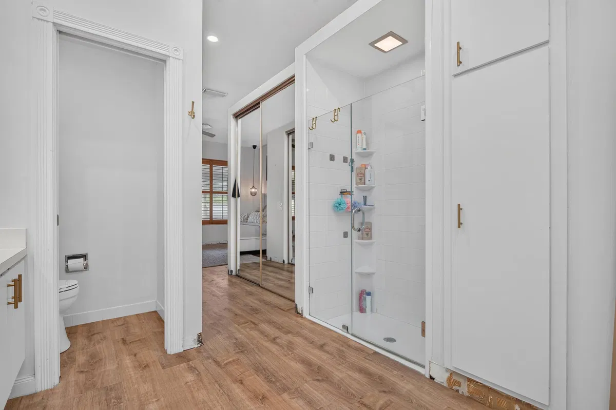 Residence photo 22