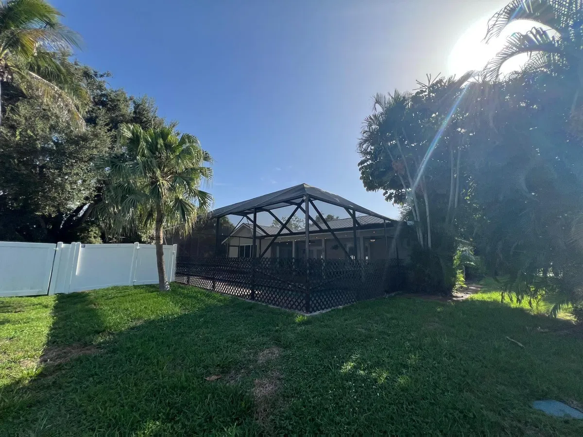  Residence photo 25