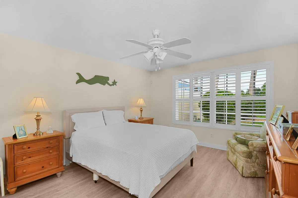 Residence photo 10
