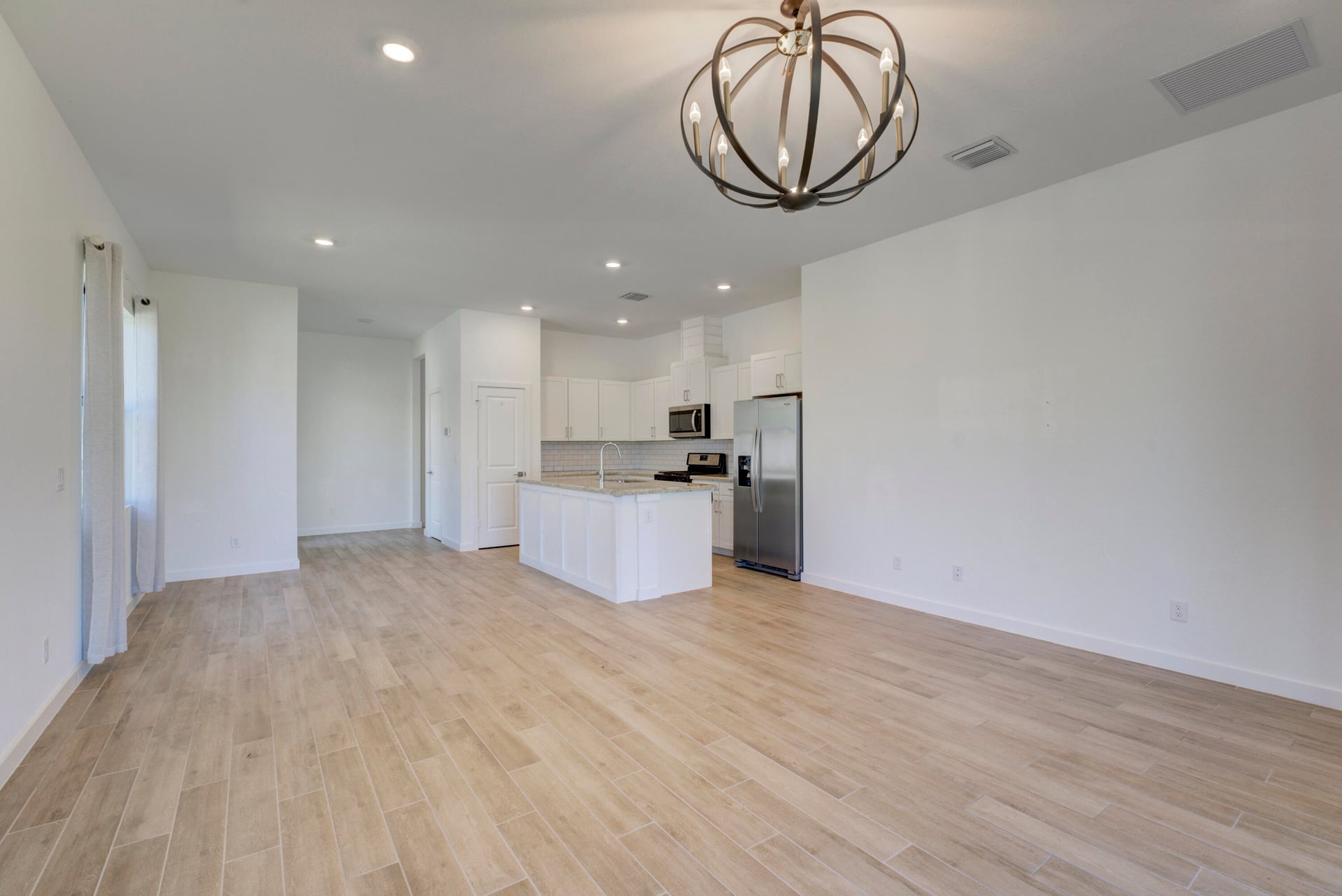  Residence photo 7