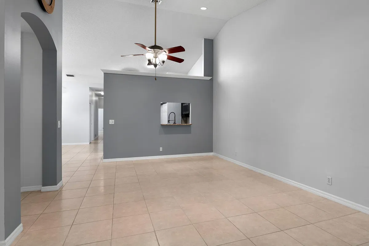  Residence photo 13