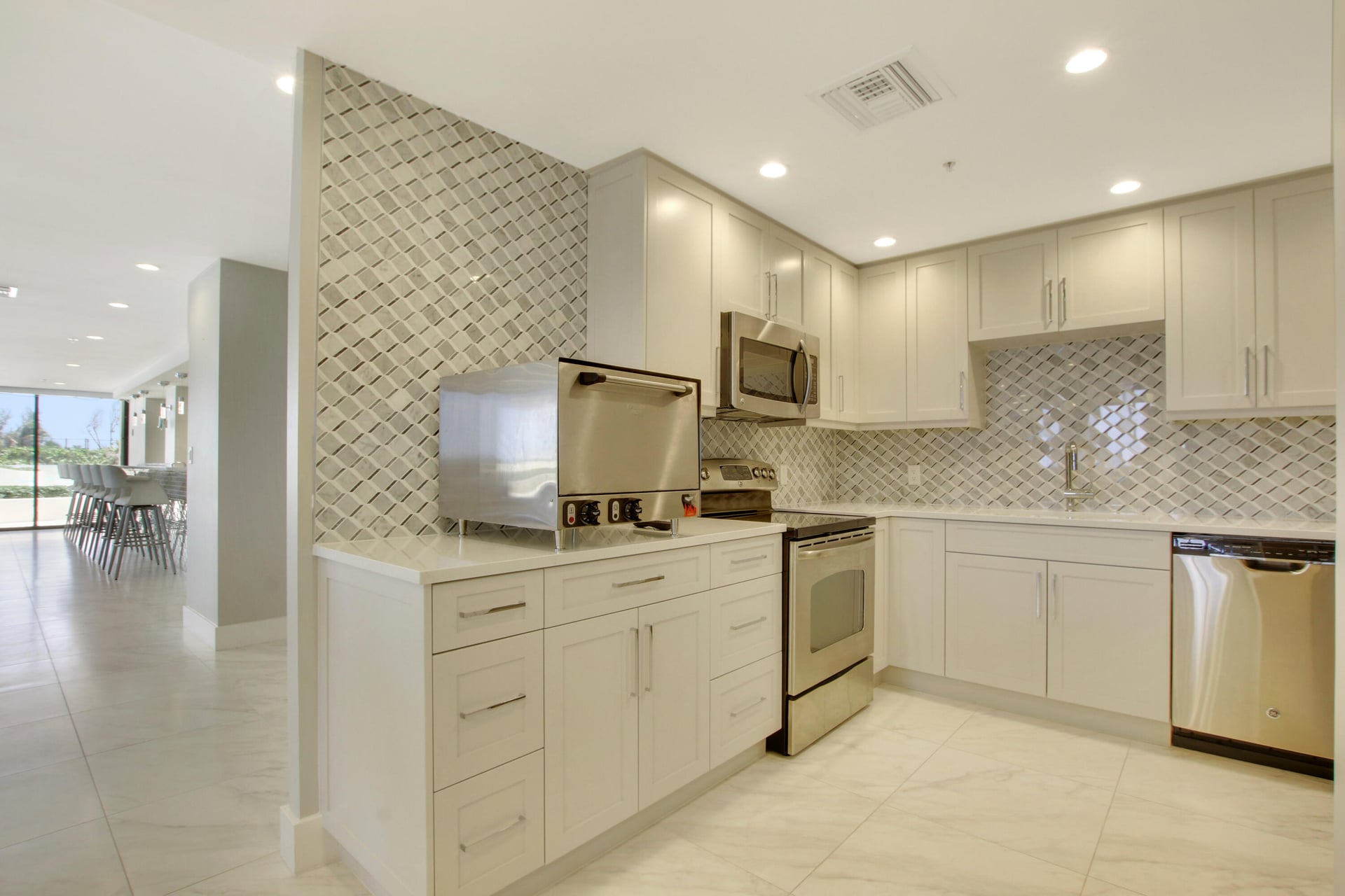 Singer Island Unit 16E photo 7