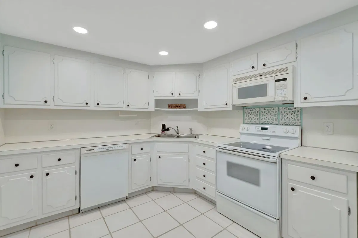 Downtown Delray Beach Unit 1F photo 22