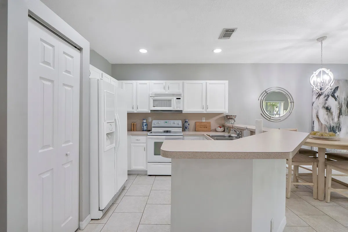 Residence photo 13